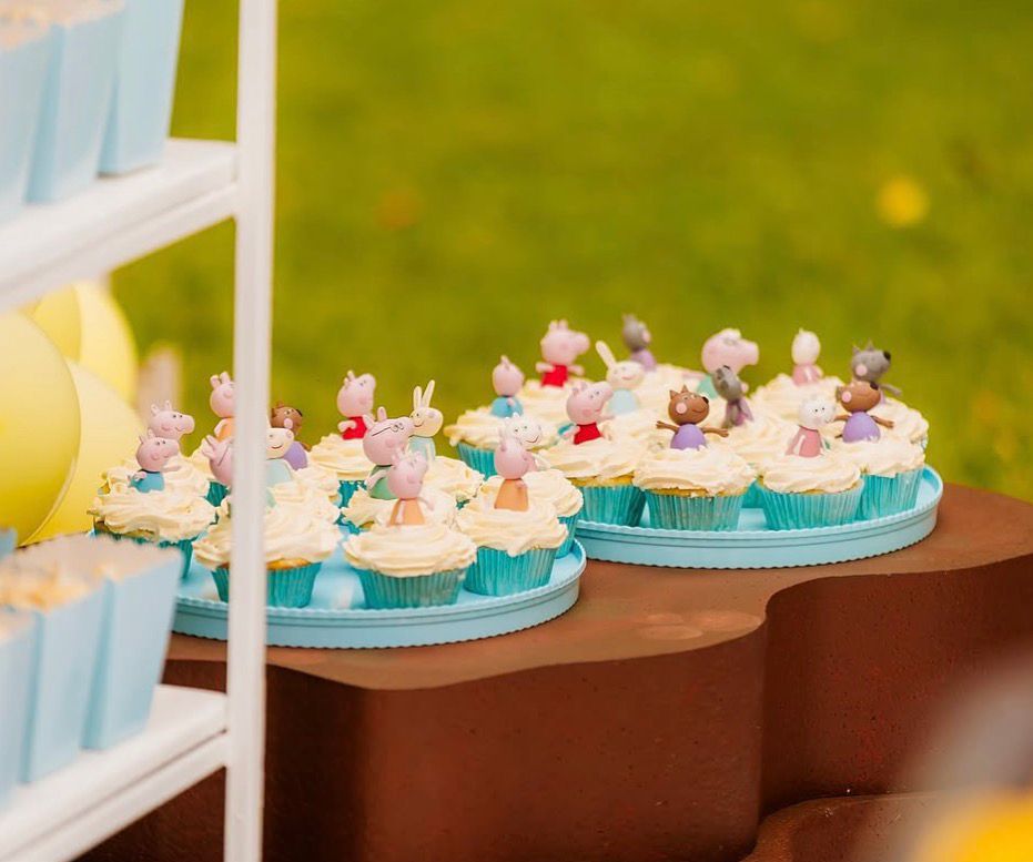 Themed Cupcake